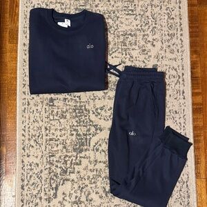 Alo Navy Sweatshirt and Joggers Set